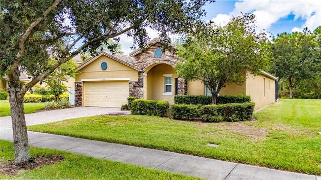 1106 W Oak St in Kissimmee, FL - Building Photo - Building Photo