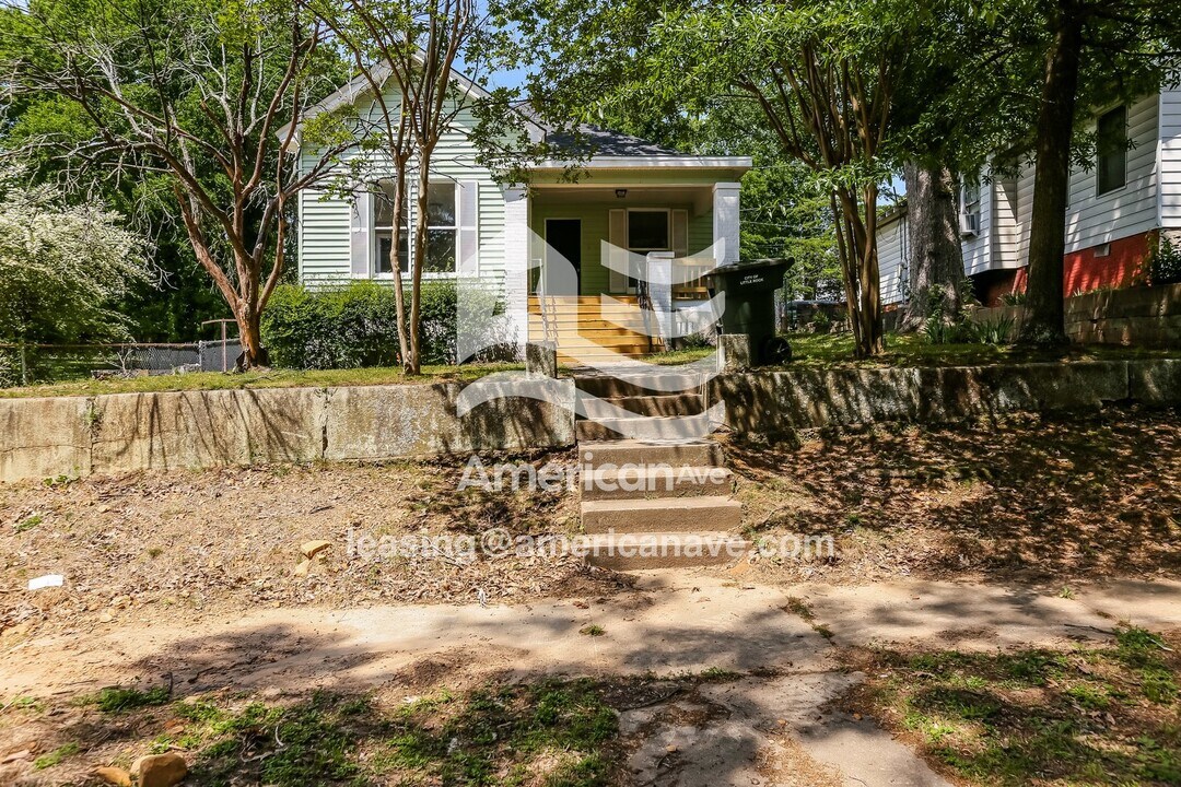 2508 Marshall St in Little Rock, AR - Foto de edificio