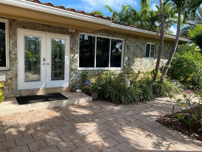 property at 1155 S Biscayne Point Rd