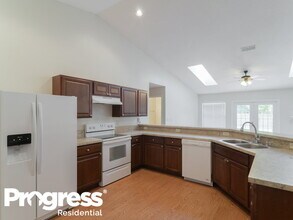 168 Johns Glen Dr in Jacksonville, FL - Building Photo - Building Photo