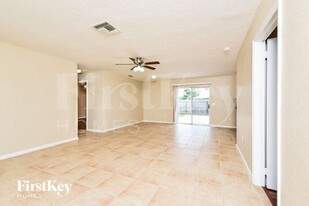 4779 30th Pl SW in Naples, FL - Building Photo - Building Photo