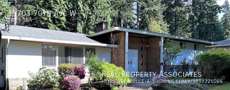 15703 70th Ave W in Edmonds, WA - Building Photo