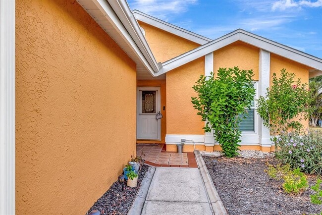 5304 72nd St E in Bradenton, FL - Building Photo - Building Photo