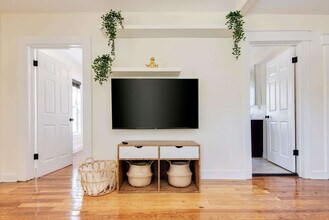 108 E Flora St in Tampa, FL - Building Photo - Building Photo