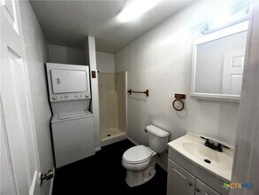 41170 FM3159 in Canyon Lake, TX - Building Photo - Building Photo
