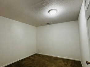 1 Blackberry Ln in Port Wentworth, GA - Building Photo - Building Photo