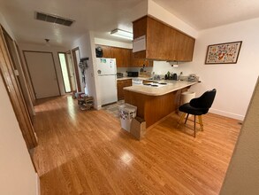 1797 SE Bethel St in Corvallis, OR - Foto de edificio - Building Photo