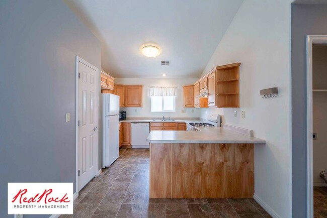 2405 S 780 W in Hurricane, UT - Building Photo - Building Photo