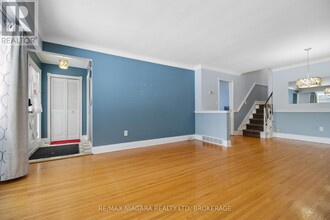 34 Leaside Dr in St Catharines, ON - Building Photo - Building Photo