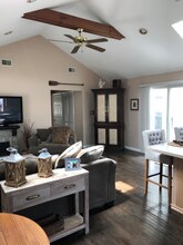 95 S Ward Ave in Rumson, NJ - Building Photo - Building Photo