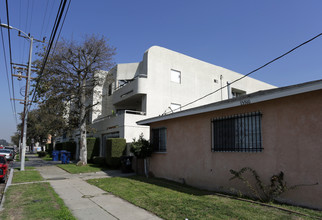 15506 Vermont Ave in Los Angeles, CA - Building Photo - Building Photo