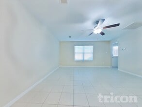 709 Totem Trail Dr in La Marque, TX - Foto de edificio - Building Photo