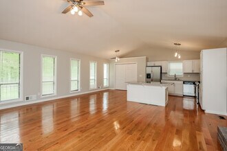 122 Trickum Hills Dr in Woodstock, GA - Building Photo - Building Photo