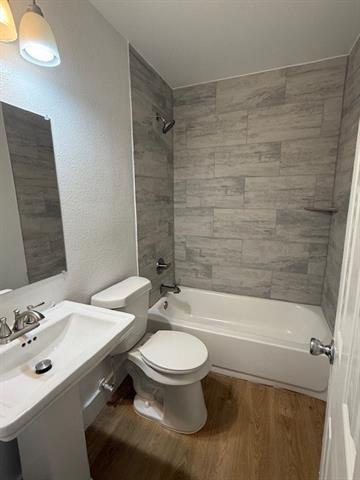 3530 Hidalgo Dr