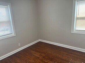 6625 Thurston Ave in Berkeley, MO - Building Photo - Building Photo