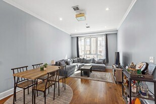 313 1st St in Hoboken, NJ - Building Photo