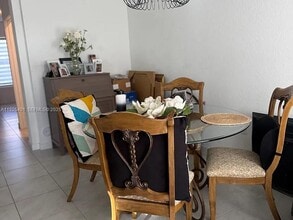 493 NE 4th St in Florida City, FL - Building Photo - Building Photo