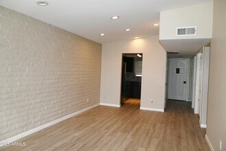 3066 N 32nd St in Phoenix, AZ - Building Photo - Building Photo