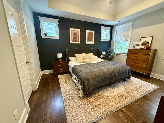 2417B Porter Rd in Nashville, TN - Building Photo - Building Photo