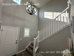 1524 W Parkview Dr in Syracuse, UT - Building Photo - Building Photo
