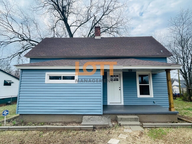 603 Cedar Lane Rd in Greenville, SC - Foto de edificio - Building Photo