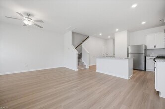 1520 Auckland Ct in Newport News, VA - Building Photo - Building Photo