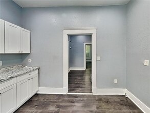 735 Dill Ave SW in Atlanta, GA - Building Photo - Building Photo