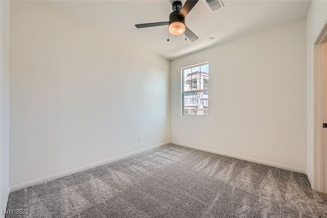 599 Preston Oak Ln in Las Vegas, NV - Building Photo - Building Photo