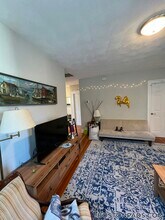 305 Highland Ave, Unit 3 in Somerville, MA - Building Photo - Building Photo