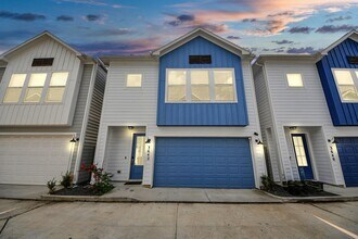 3642 Griggs Rd in Houston, TX - Building Photo - Building Photo