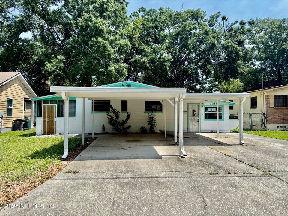 2509 Wylene St in Jacksonville, FL - Building Photo