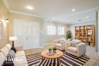 18686 SW 132nd Ave in Miami, FL - Building Photo - Building Photo