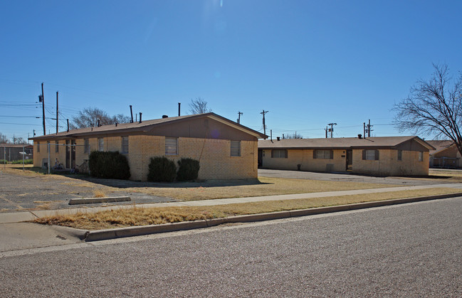 6501 Avenue R in Lubbock, TX - Building Photo - Building Photo