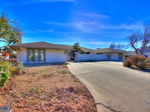 1508 Glenbrook Dr in Oklahoma City, OK - Building Photo - Building Photo