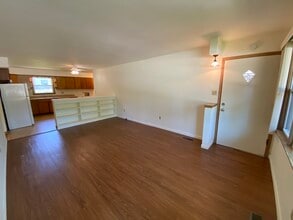 1003 E McHenry St in Urbana, IL - Building Photo - Building Photo