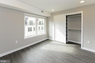 726 N 19th St in Philadelphia, PA - Building Photo - Building Photo