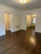 8 Collier Rd NW in Atlanta, GA - Building Photo - Building Photo