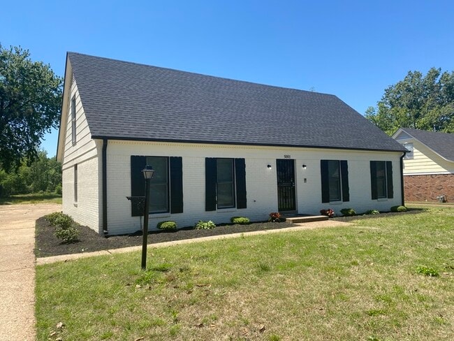 5001 Whitworth Rd in Memphis, TN - Building Photo - Building Photo