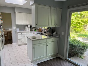 2732 Kingston Dr in Northbrook, IL - Building Photo - Building Photo