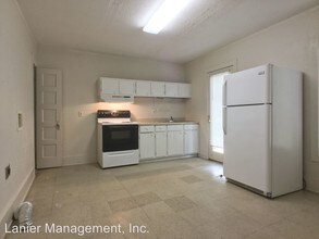 829 E 32nd St in Savannah, GA - Building Photo - Building Photo
