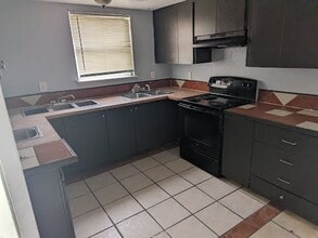 1008 Daniels St in Dundee, FL - Building Photo - Building Photo