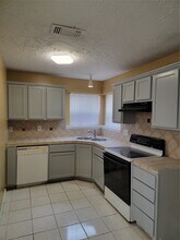 13316 Firebrick Dr in Houston, TX - Building Photo - Building Photo