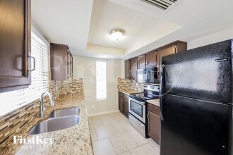 11014 N 82nd Ave in Peoria, AZ - Building Photo - Building Photo