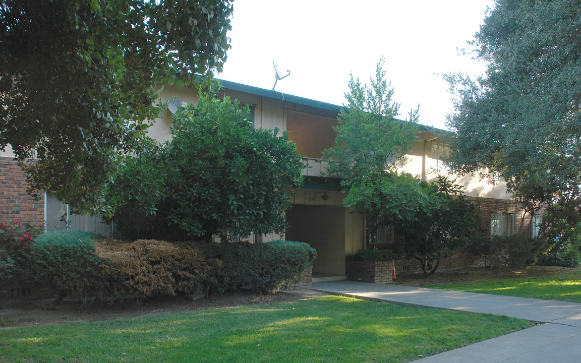 2125 Enborg Way in San Jose, CA - Building Photo