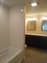 9540 Stroelitz St in New Orleans, LA - Building Photo - Building Photo