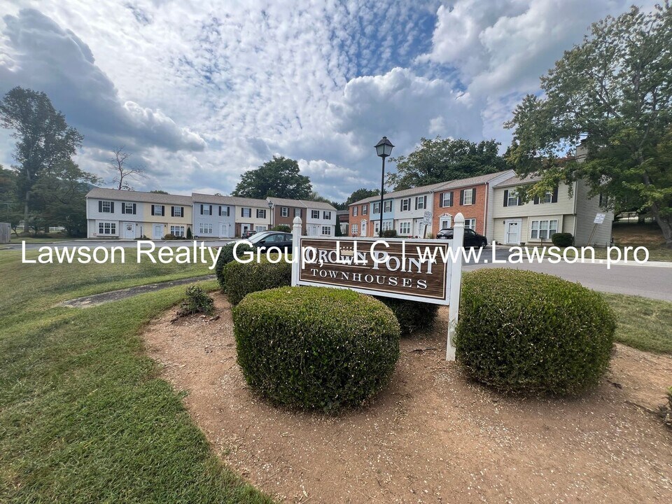 2807 Garden City Blvd SE in Roanoke, VA - Building Photo