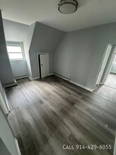 104 Buena Vista Ave in Yonkers, NY - Building Photo - Building Photo