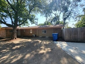 1503 E Wells Ave in Sherman, TX - Building Photo - Building Photo