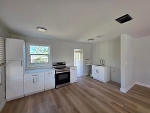 1722 North N Street in Lake Worth Beach, FL - Building Photo - Building Photo