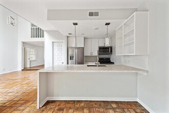 1912 Vermont St in Houston, TX - Building Photo - Building Photo